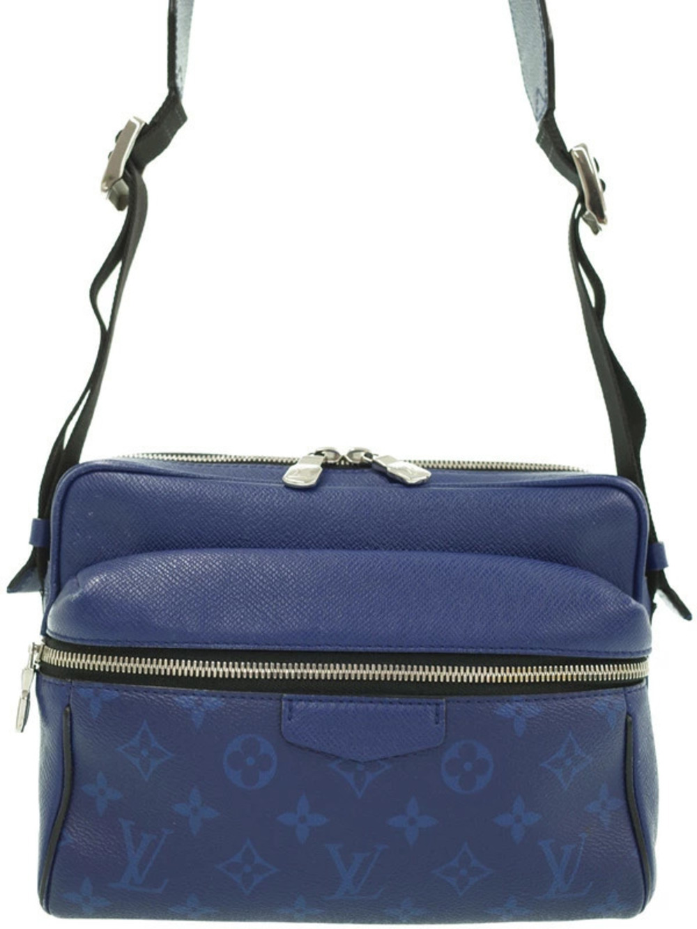 Louis Vuitton Taigarama Outdoor Messenger Shoulder Bag